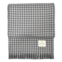 Load image into Gallery viewer, Charcoal Hardy Houndstooth Cotton Throw Blanket
