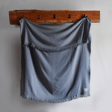 Load image into Gallery viewer, Hardy Houndstooth Cotton Throw Blanket - Amana Woolen Mill