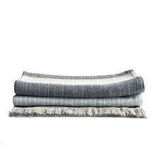 Load image into Gallery viewer, Tweedy Throw Blanket - Amana Woolen Mill