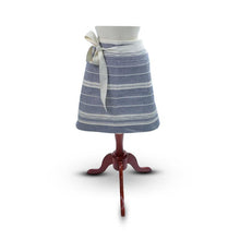 Load image into Gallery viewer, Amana Weave Café Apron - Amana Woolen Mill