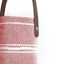 Load image into Gallery viewer, Amana Weave Wine Tote - Amana Woolen Mill
