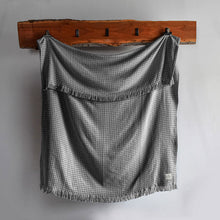 Load image into Gallery viewer, Hardy Houndstooth Cotton Throw Blanket - Amana Woolen Mill
