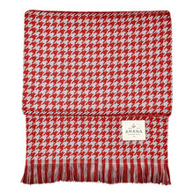 Load image into Gallery viewer, Hardy Houndstooth Cotton Throw Blanket - Amana Woolen Mill
