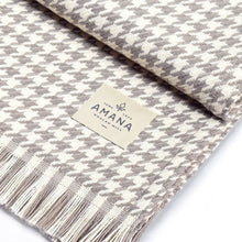 Load image into Gallery viewer, Hardy Houndstooth Cotton Throw Blanket - Amana Woolen Mill
