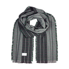 Load image into Gallery viewer, Green Plat Merino Wool Scarf
