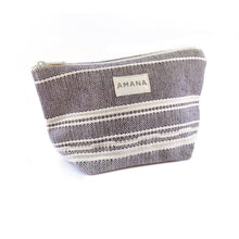 Load image into Gallery viewer, Amana Weave Zippered Bag - Amana Woolen Mill
