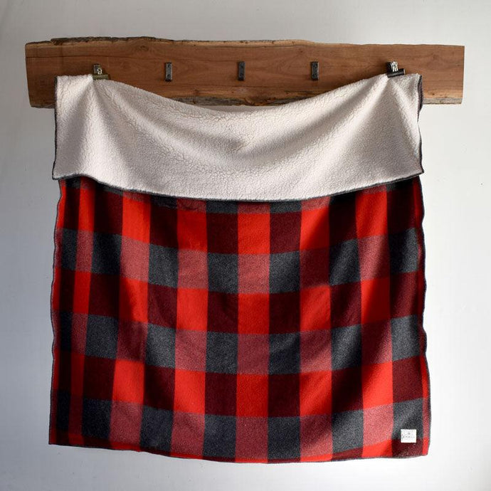 Big Roy Wool Throw with Sherpa Backing - Amana Woolen Mill