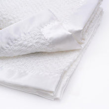 Load image into Gallery viewer, Diamond Weave Cotton Baby Blanket - Amana Woolen Mill
