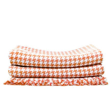 Load image into Gallery viewer, Hardy Houndstooth Cotton Throw Blanket - Amana Woolen Mill
