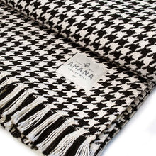Load image into Gallery viewer, Hardy Houndstooth Cotton Throw Blanket - Amana Woolen Mill
