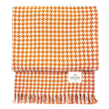 Load image into Gallery viewer, Hardy Houndstooth Cotton Throw Blanket - Amana Woolen Mill

