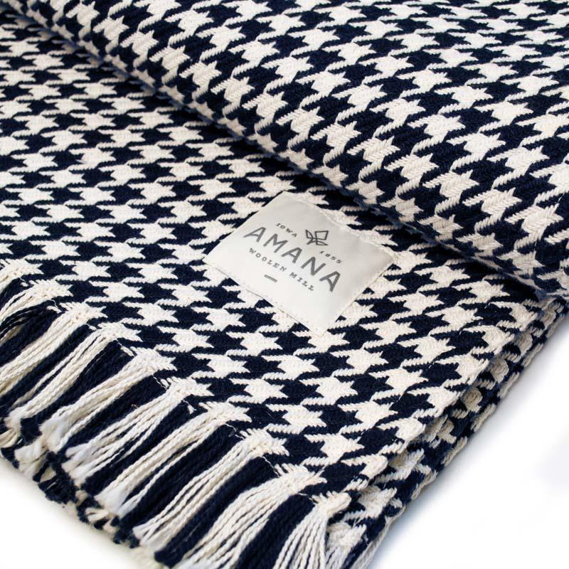 Hardy Houndstooth Cotton Throw Blanket - Amana Woolen Mill