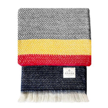 Load image into Gallery viewer, Illusion Wool Throw Blanket - Amana Woolen Mill
