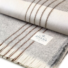 Load image into Gallery viewer, Plat Wool Throw Blanket - Amana Woolen Mill
