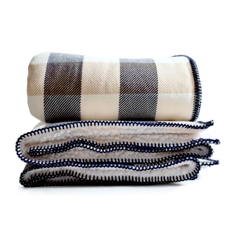 Rob Roy 3-Color Cotton Throw with Sherpa Backing – Amana Woolen Mill