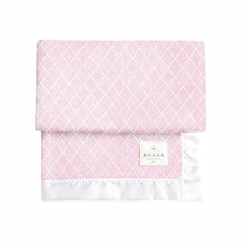 Load image into Gallery viewer, Silver Spoon Cotton Baby Blanket - Amana Woolen Mill
