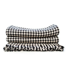 Load image into Gallery viewer, Black Hardy Houndstooth Cotton Throw Blanket
