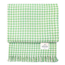 Load image into Gallery viewer, Green Hardy Houndstooth Cotton Throw Blanket
